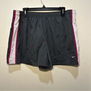 NWT Nike Gray & White Side Stripe Athletic Shorts Size XL